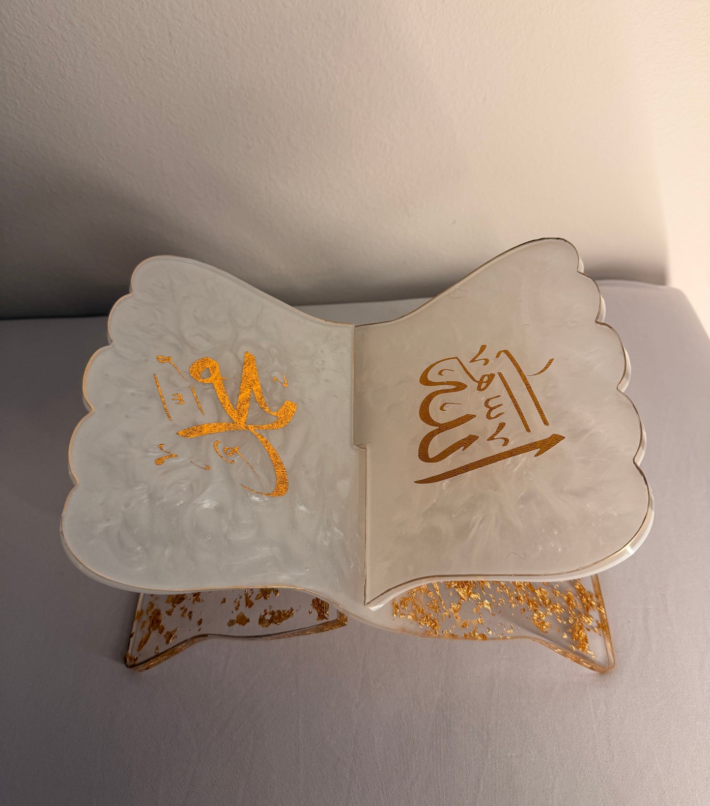 White Quran Holder Rehal