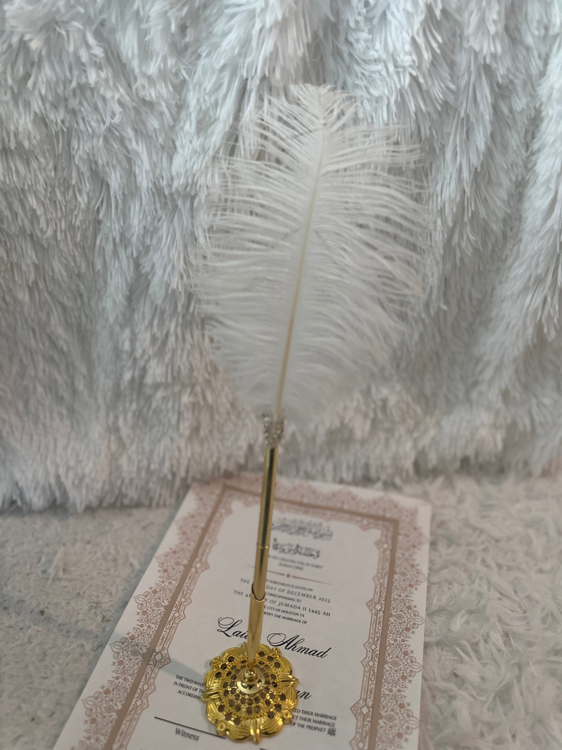 ONE Gold Wedding Pen Nikkah Pen Qubool Hai Nikkah Mubarak Dulha Dulhan Personalized English Ostrich Feather Pens Gifts for Couples Wedding